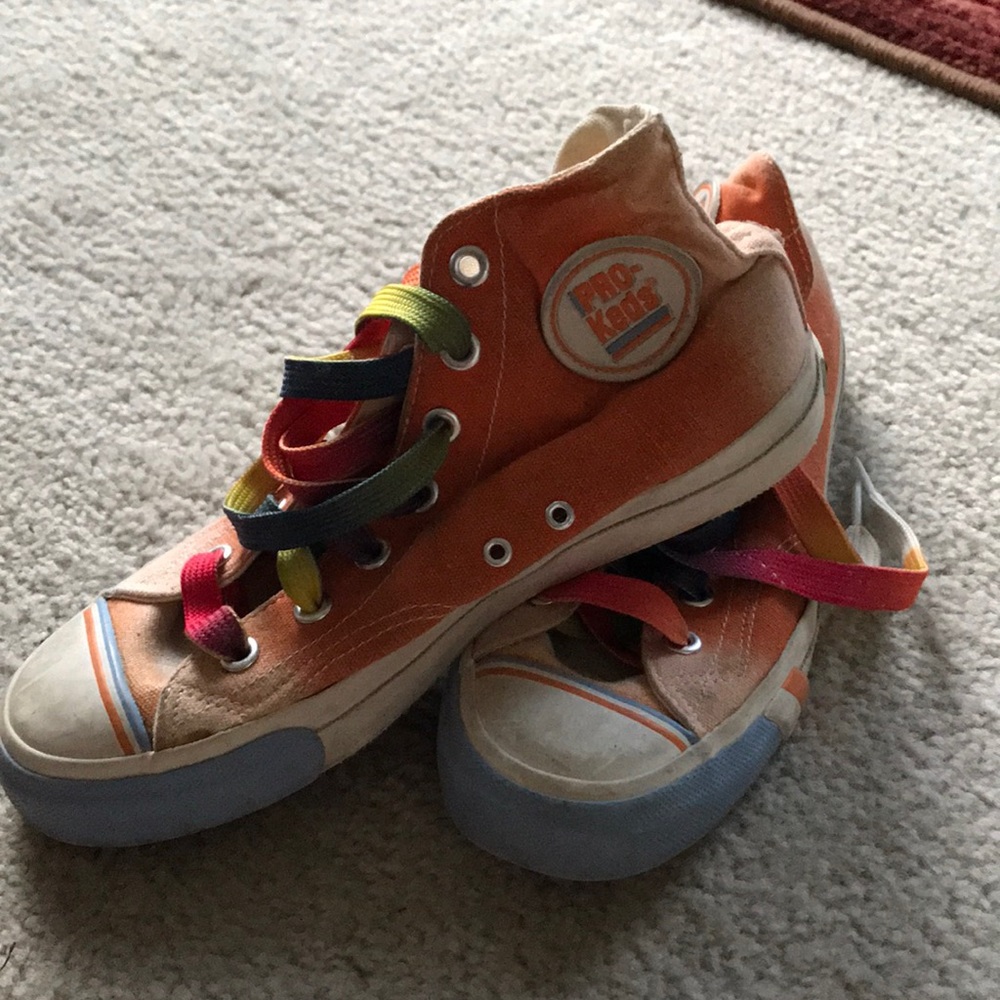Hightop vintage Pro-Keds with rainbow laces
